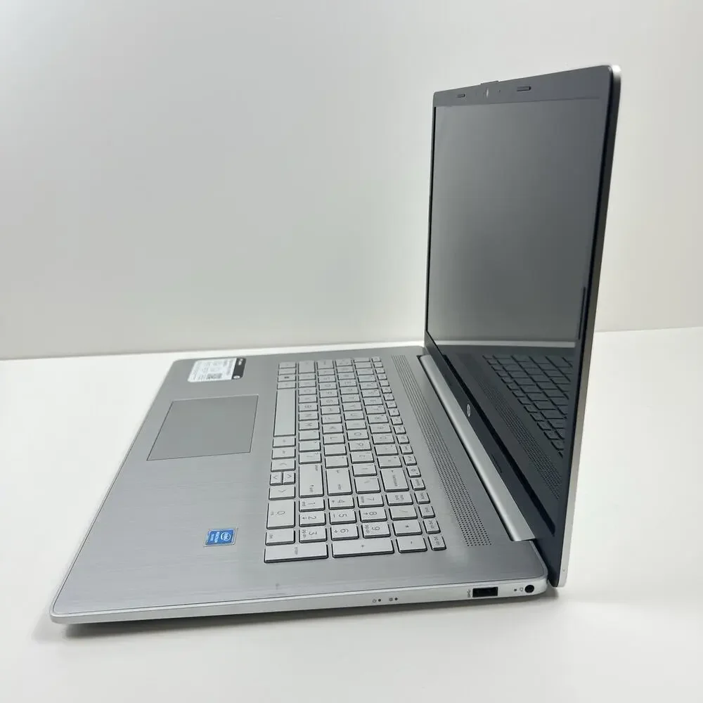 HP 17-cn0030nr 17in Laptop Intel N5030 4gb MEM 256gb SSD Win11 with Charger - Picture 4 of 9